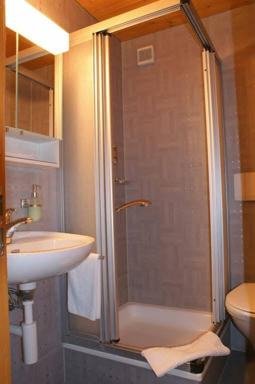 Hotel Sonne - Self Check-In Schwarzenburg Экстерьер фото